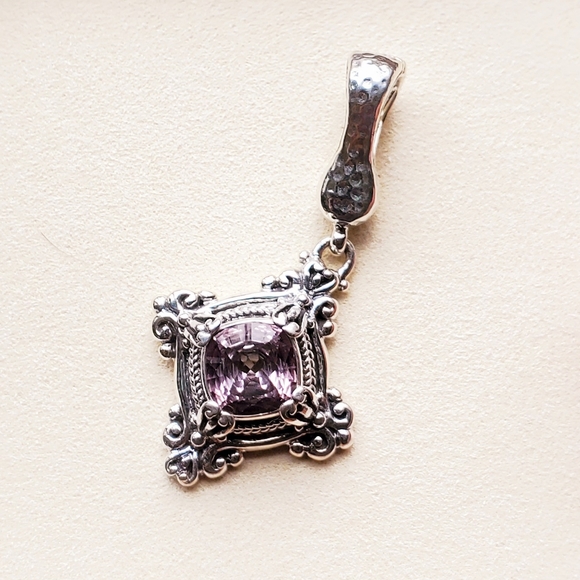 925 Sterling Silver Lavendar Quartz Pendant - Picture 6 of 6